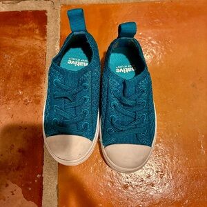 Native Shoes Teal, Size 7